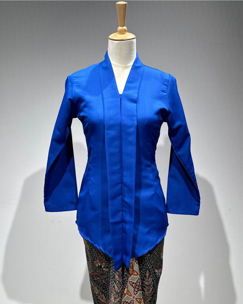 Kebaya Lia in Royal Blue