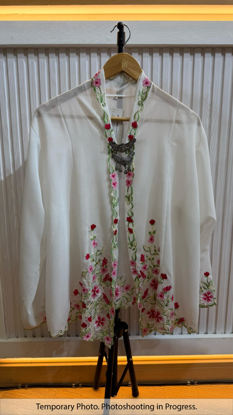 Kebaya Hidayah in White