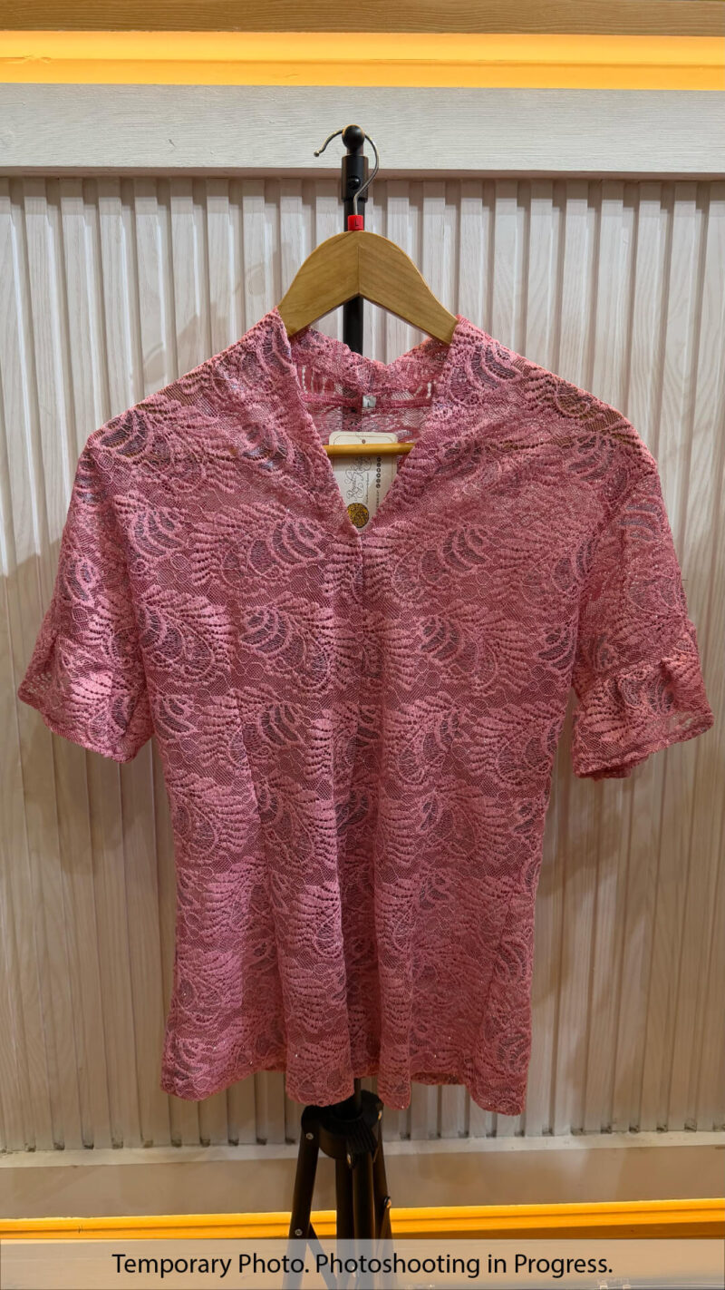 Kebaya Alina in Pink