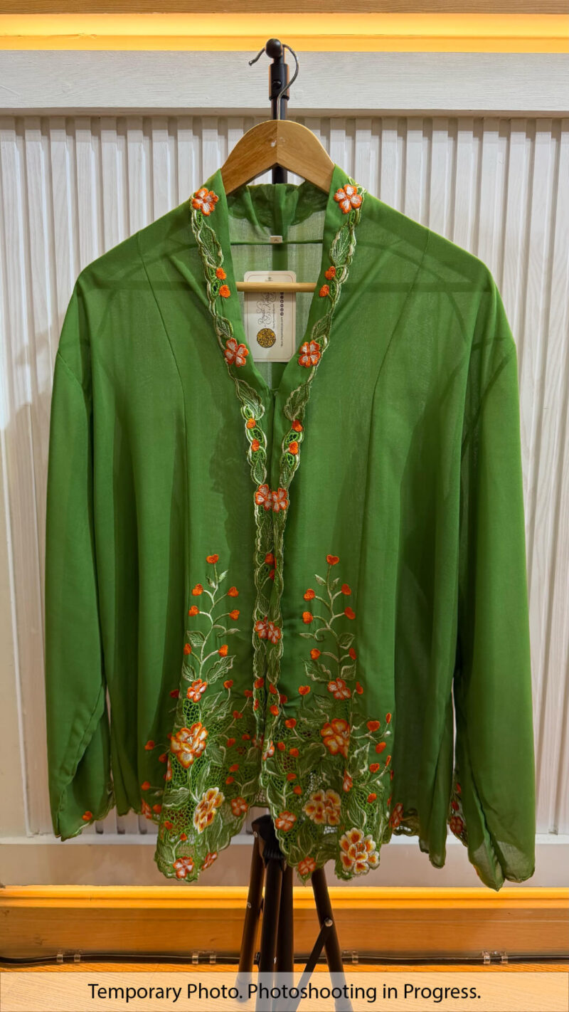Cora Kebaya in Green