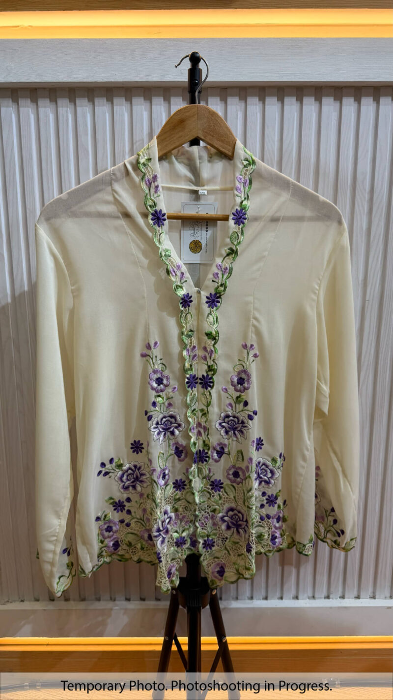 Naina Kebaya in Light Yellow