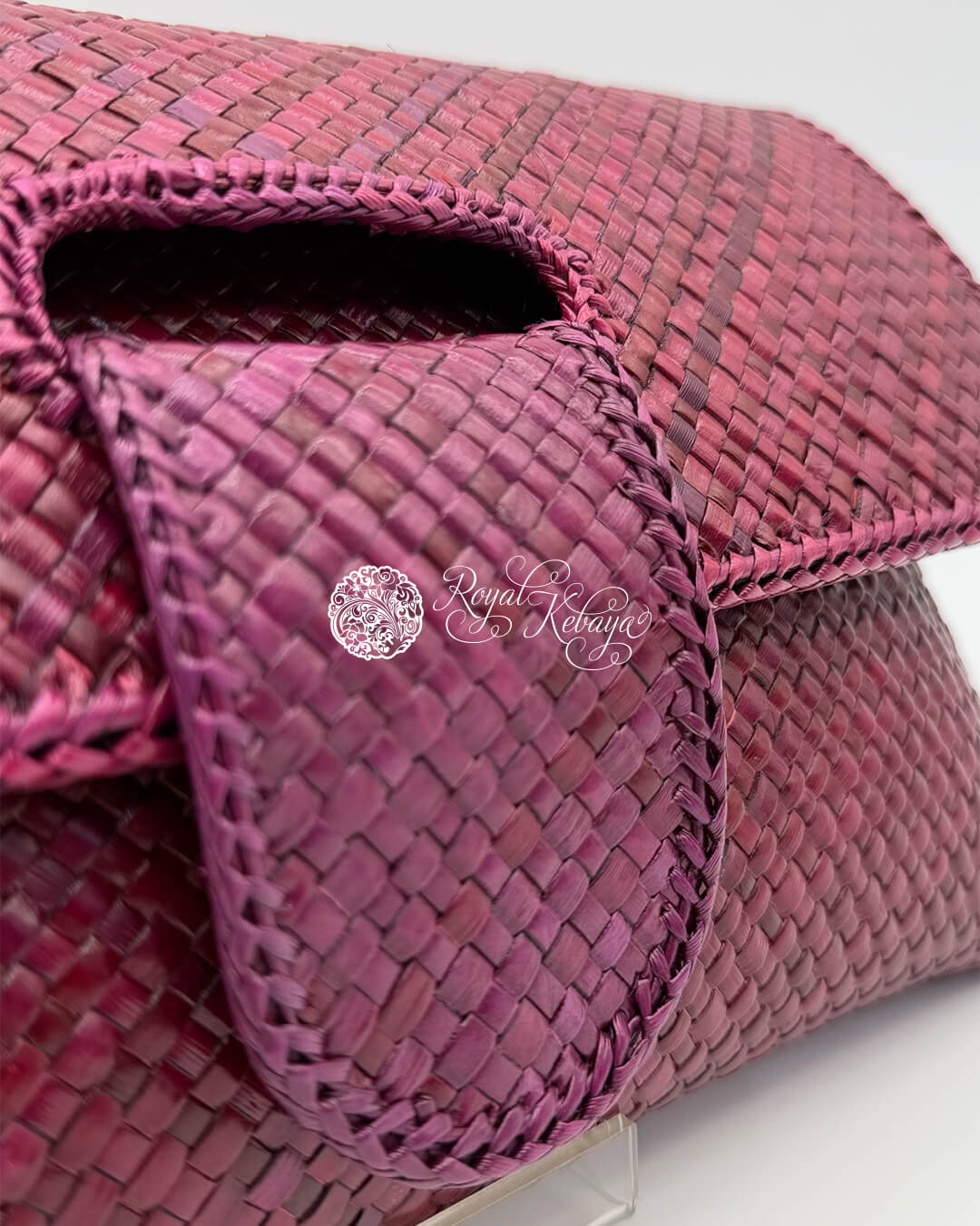 Qabila Woven Clutch in Night Bordeaux - Image 2