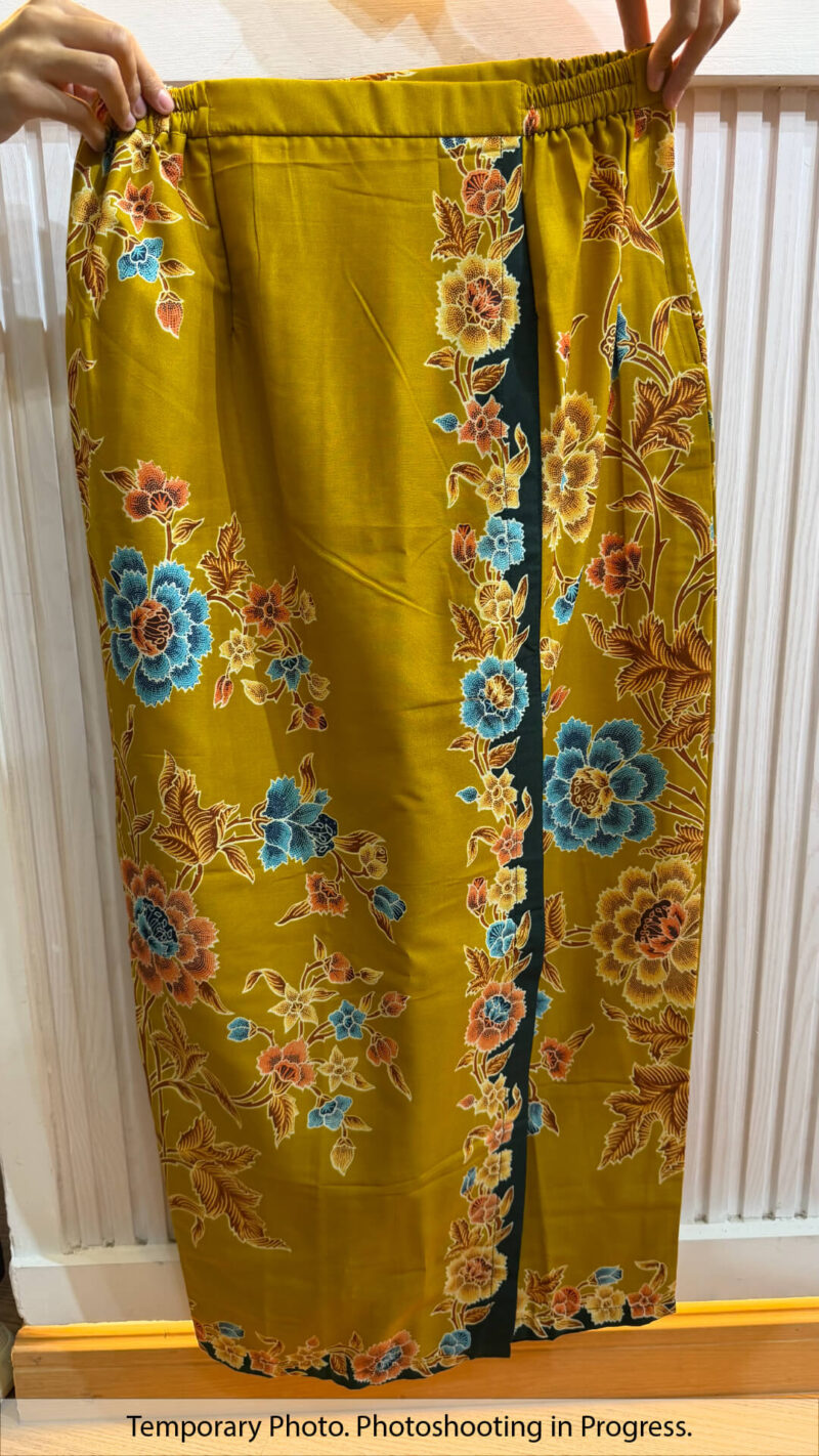 Hiza Easywear Tube Skirt in Goldenrod