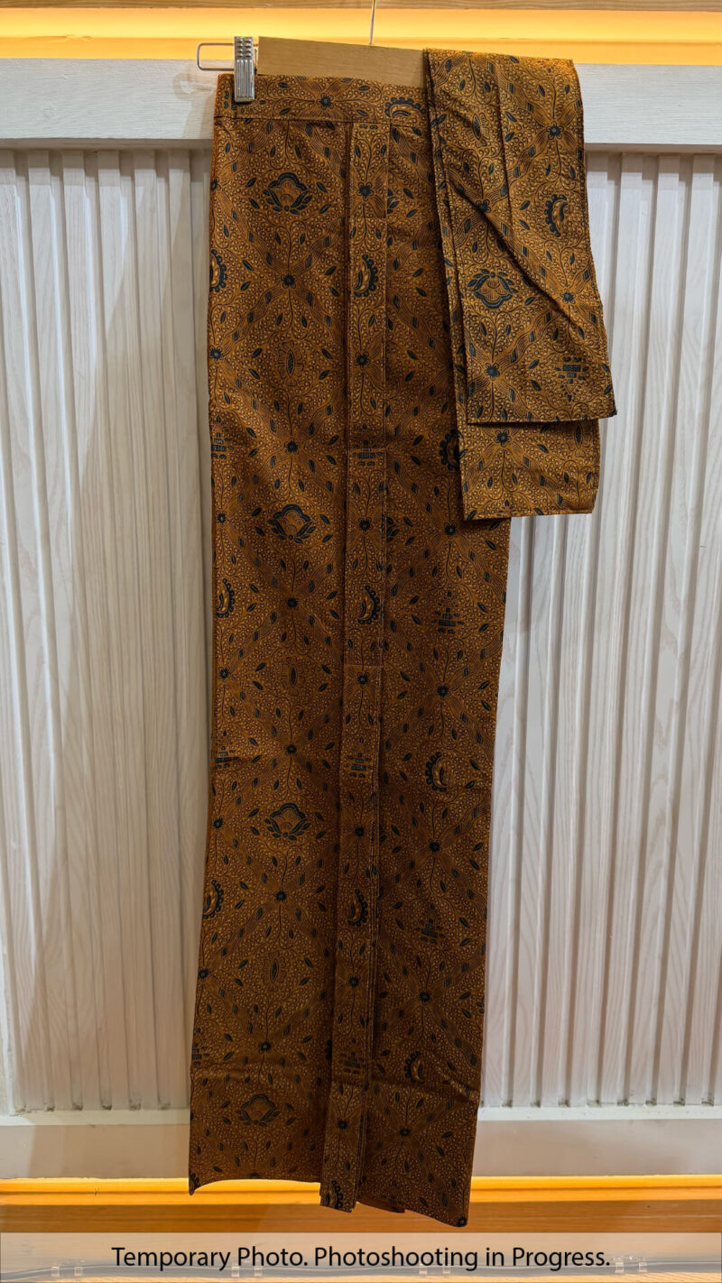 Hera Easywear Front-Panel Tube Skirt in Chocolate Brown