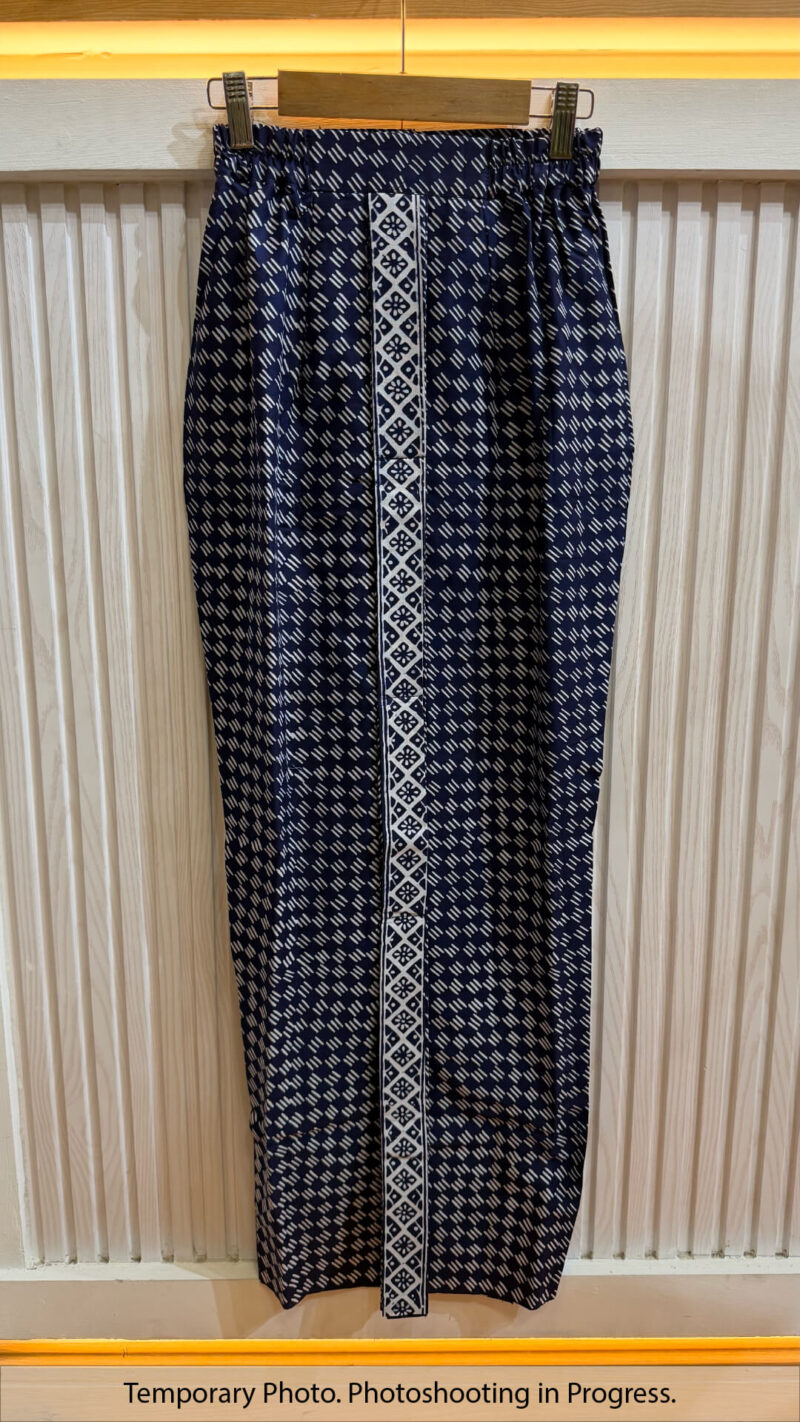 Lily Easywear Front-Panel Tube Skirt in Prussian Blue