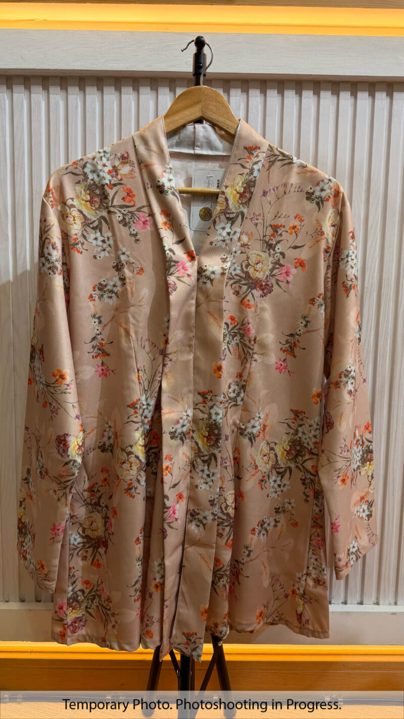 Queensha Long Kartini Kebaya in Apricot Cream