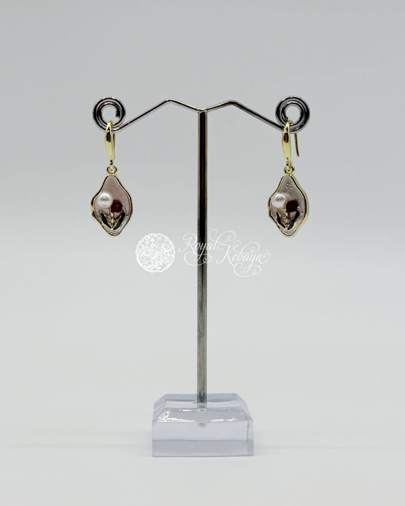 Eli Dangle Earrings in Snow and Deep Forest
