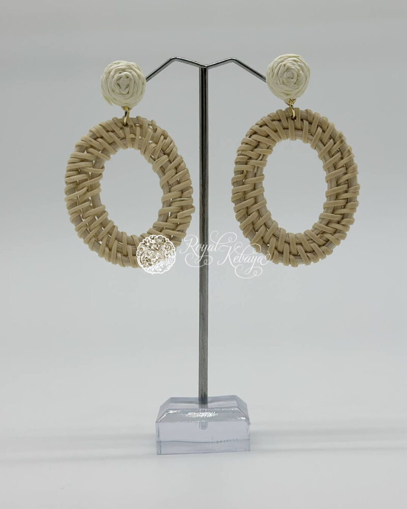 Fae Dangle Earrings in Ivory Cream