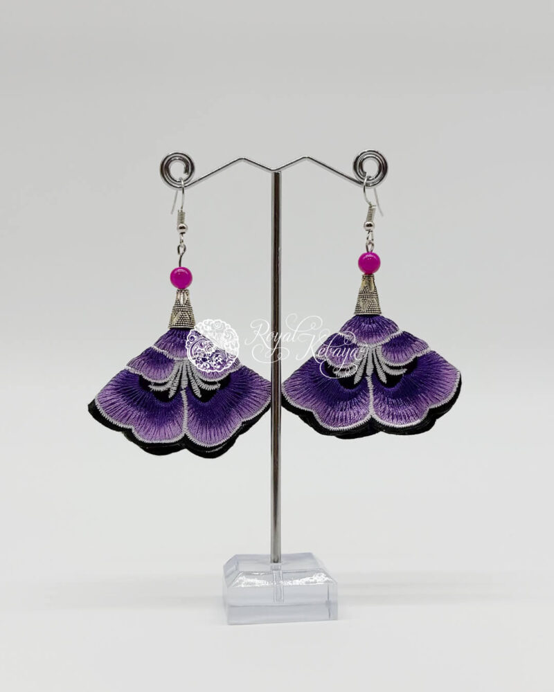 Fao Dangle Earrings in Dusty Lavender