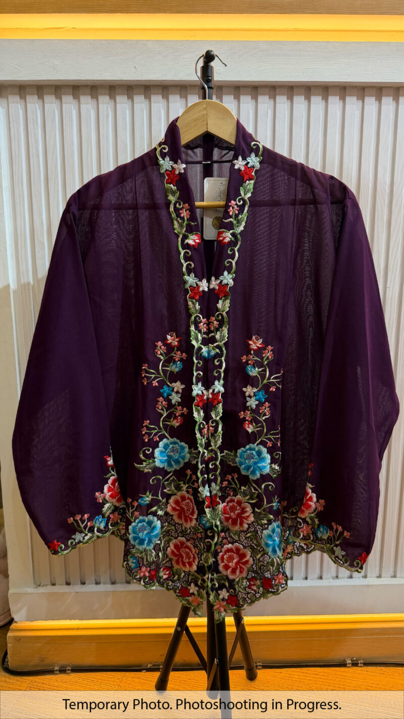 Dhiya Kebaya in Midnigh Violet and Ruby Red