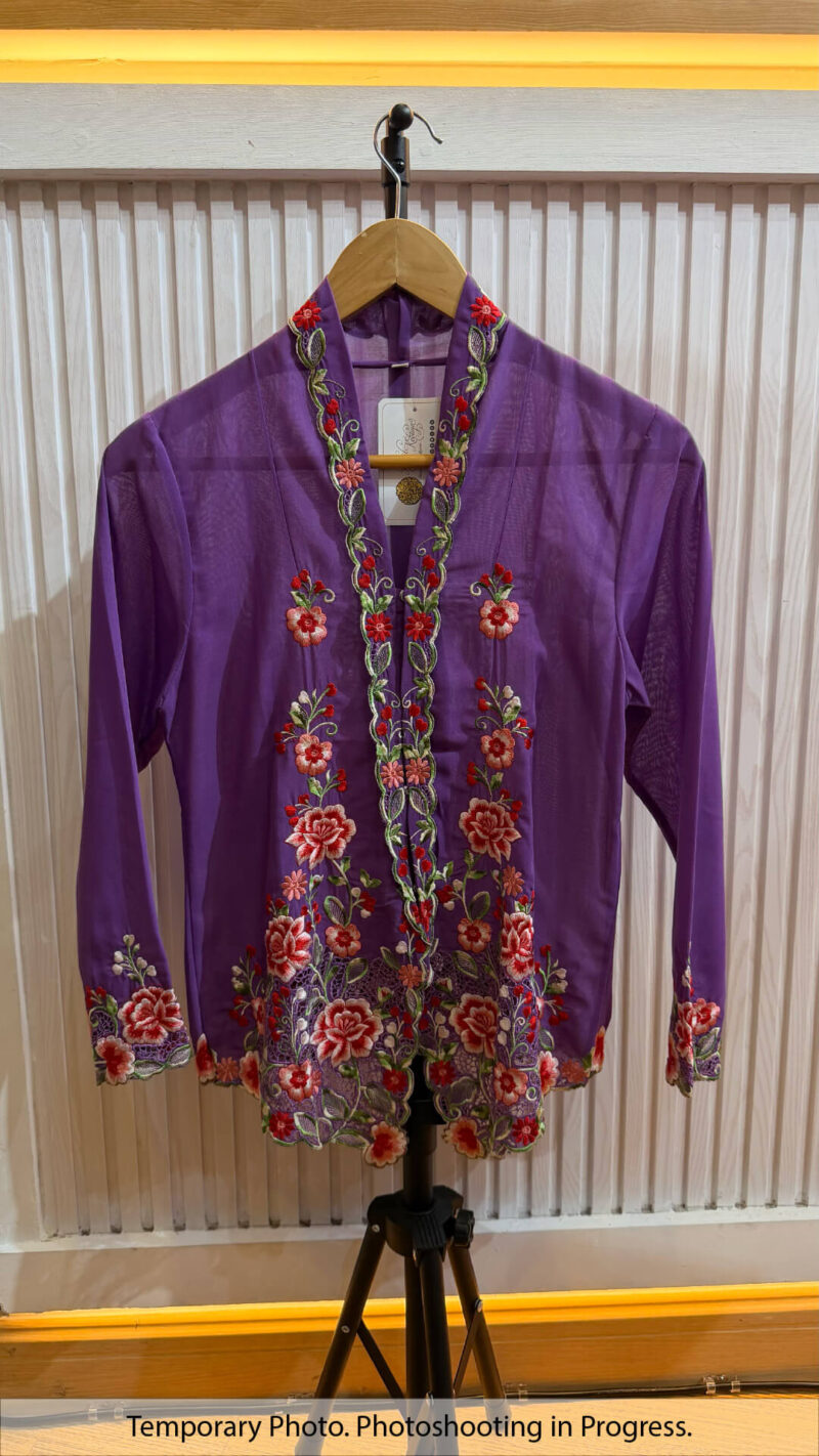 Chloe Nyonya Kebaya Lavender Purple in Ruby Red