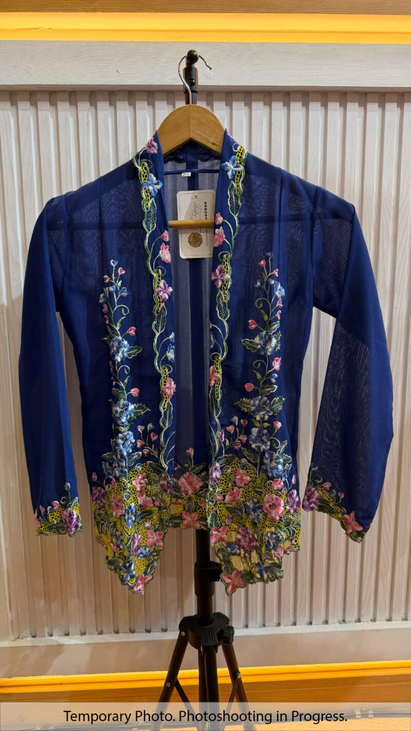 Cara Nyonya Kebaya in French Blue and Gold