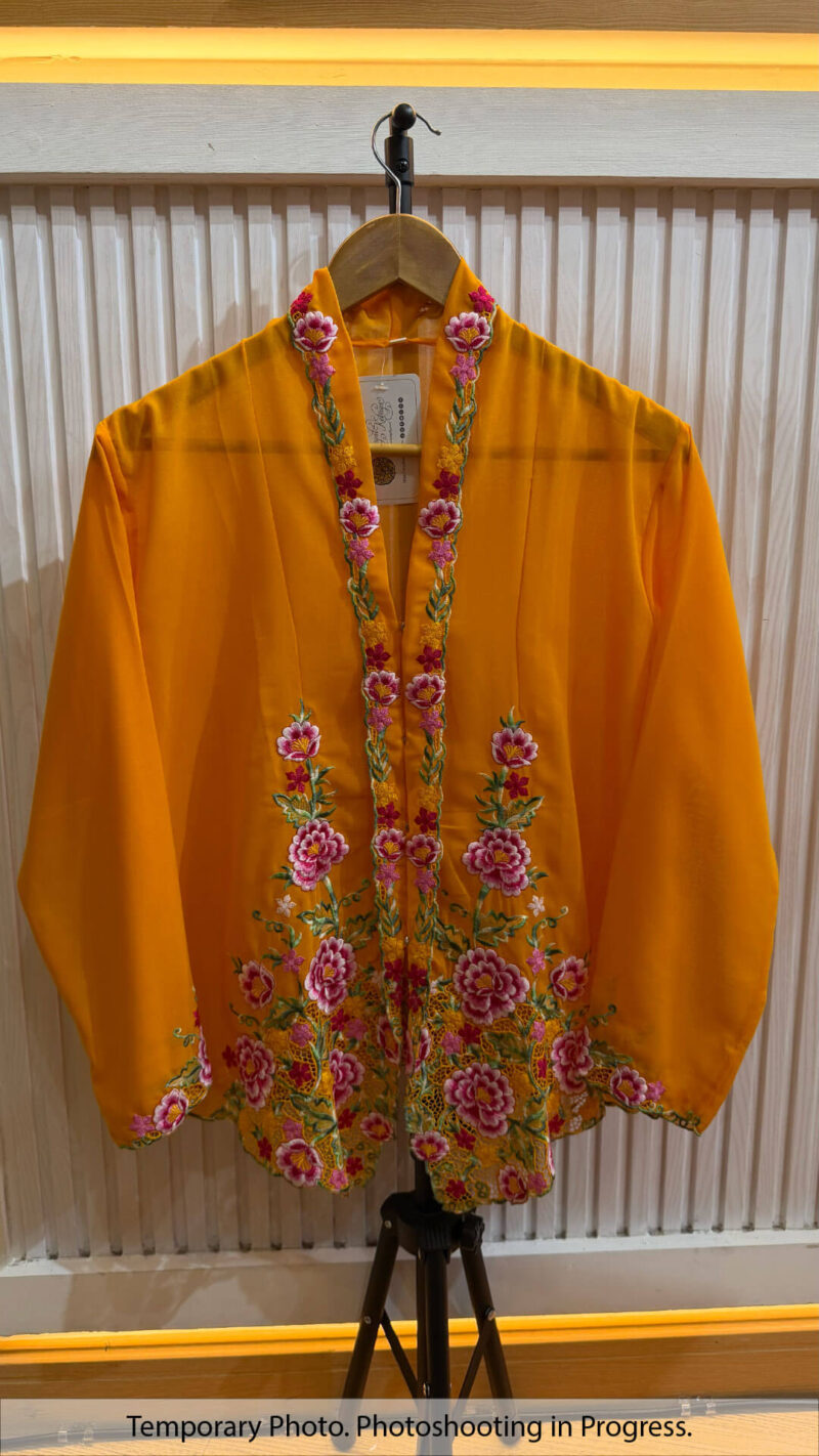 Laia Nyonya Kebaya in Dark Orange and Fuchsia Flame