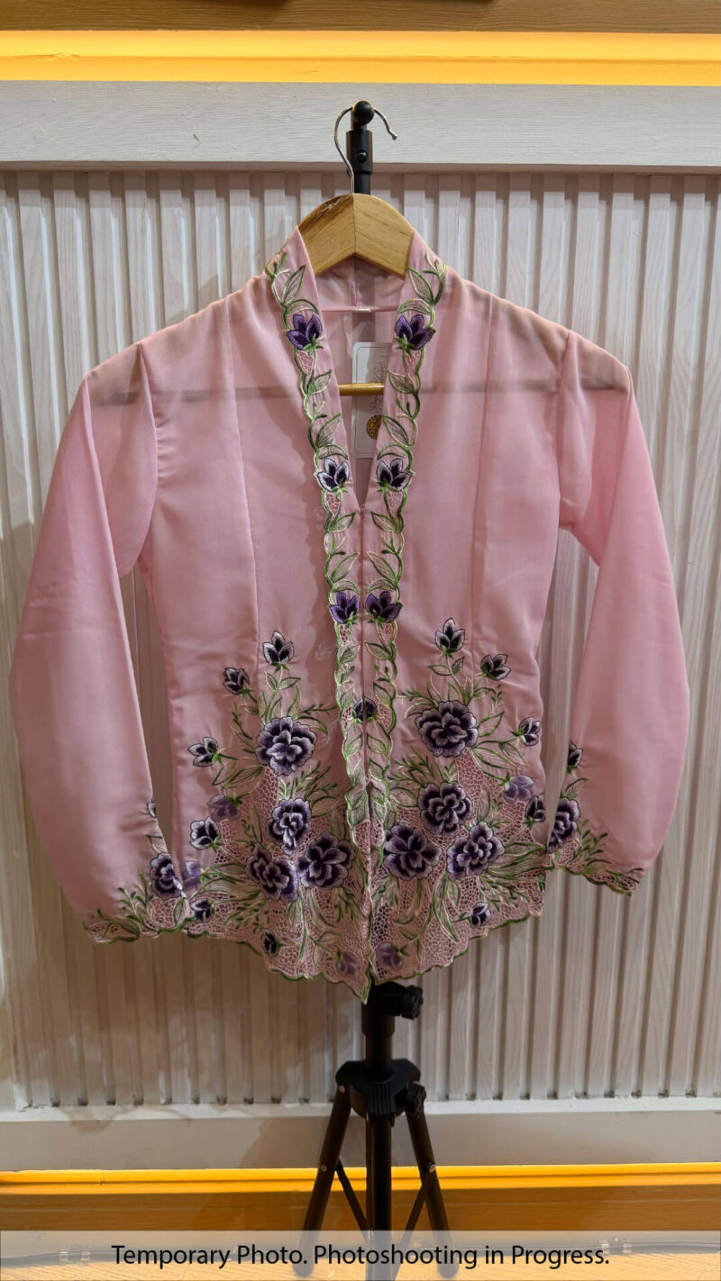Hilary Nyonya Kebaya in Lavender Blush and Midnight Violet