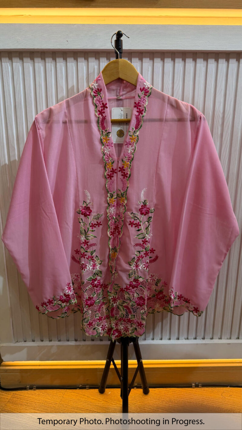 Jacinta Nyonya Kebaya in Lavender Blush and Cherry Rose