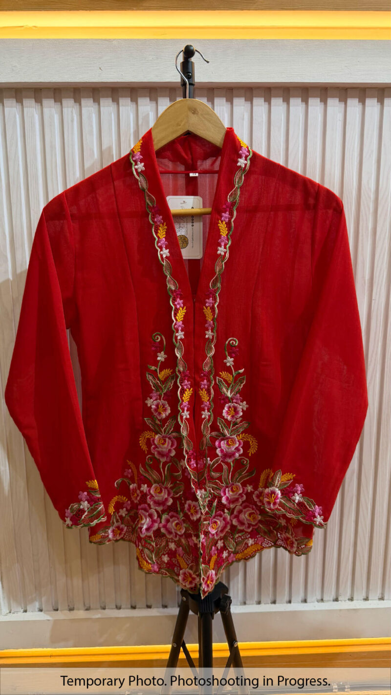 Nelly Nyonya Kebaya in Brick Red and Amber Gold