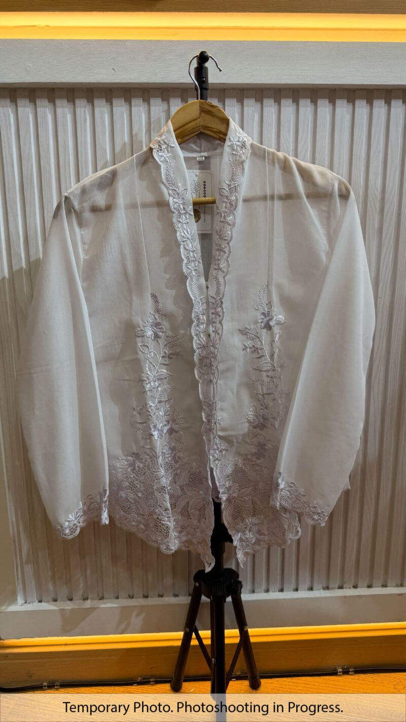 Kayla Nyonya Kebaya in White