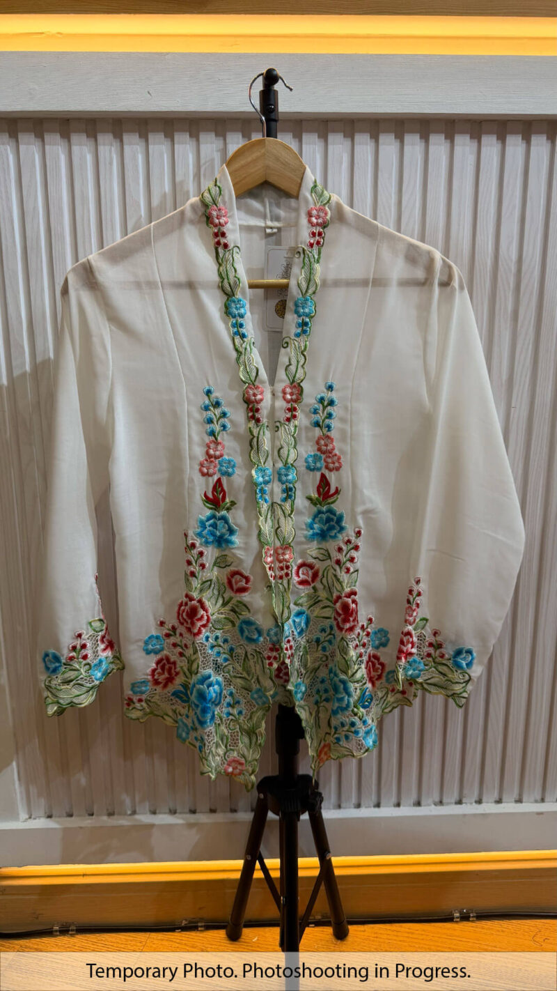 Orlanda Nyonya Kebaya in White and Sky Surge