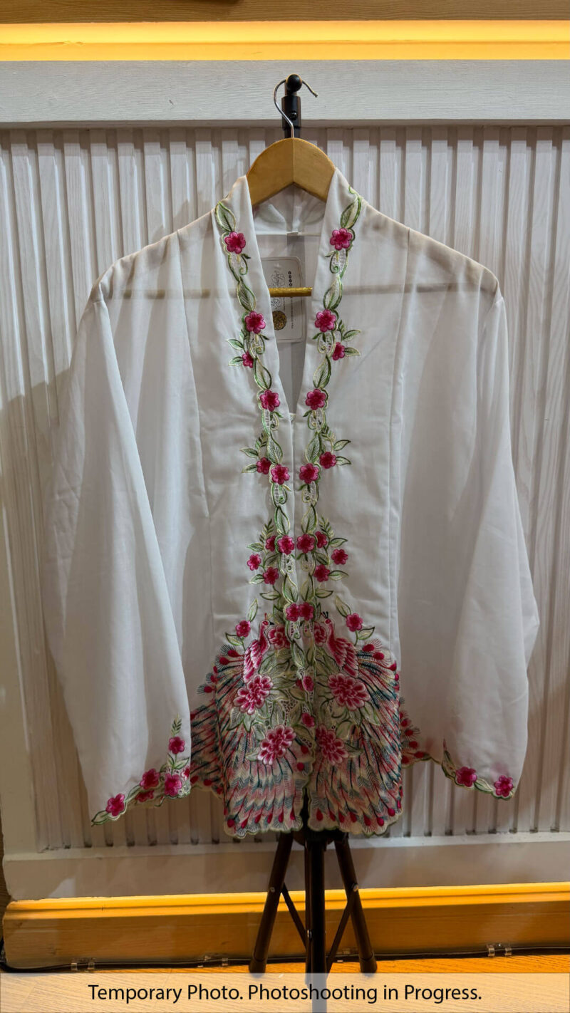 Naomi Nyonya Kebaya in White and Cherry Rose