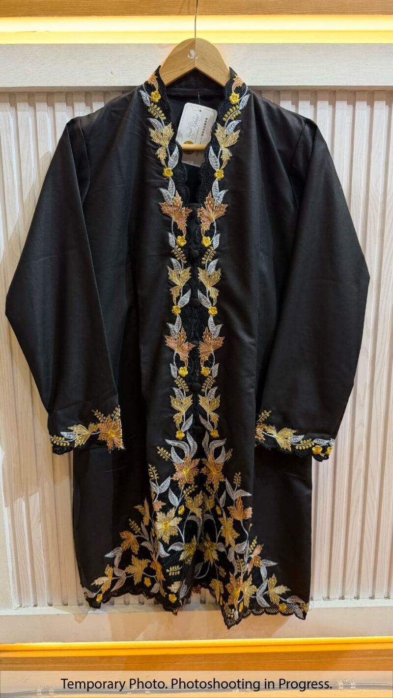 Izara Kebaya in Black