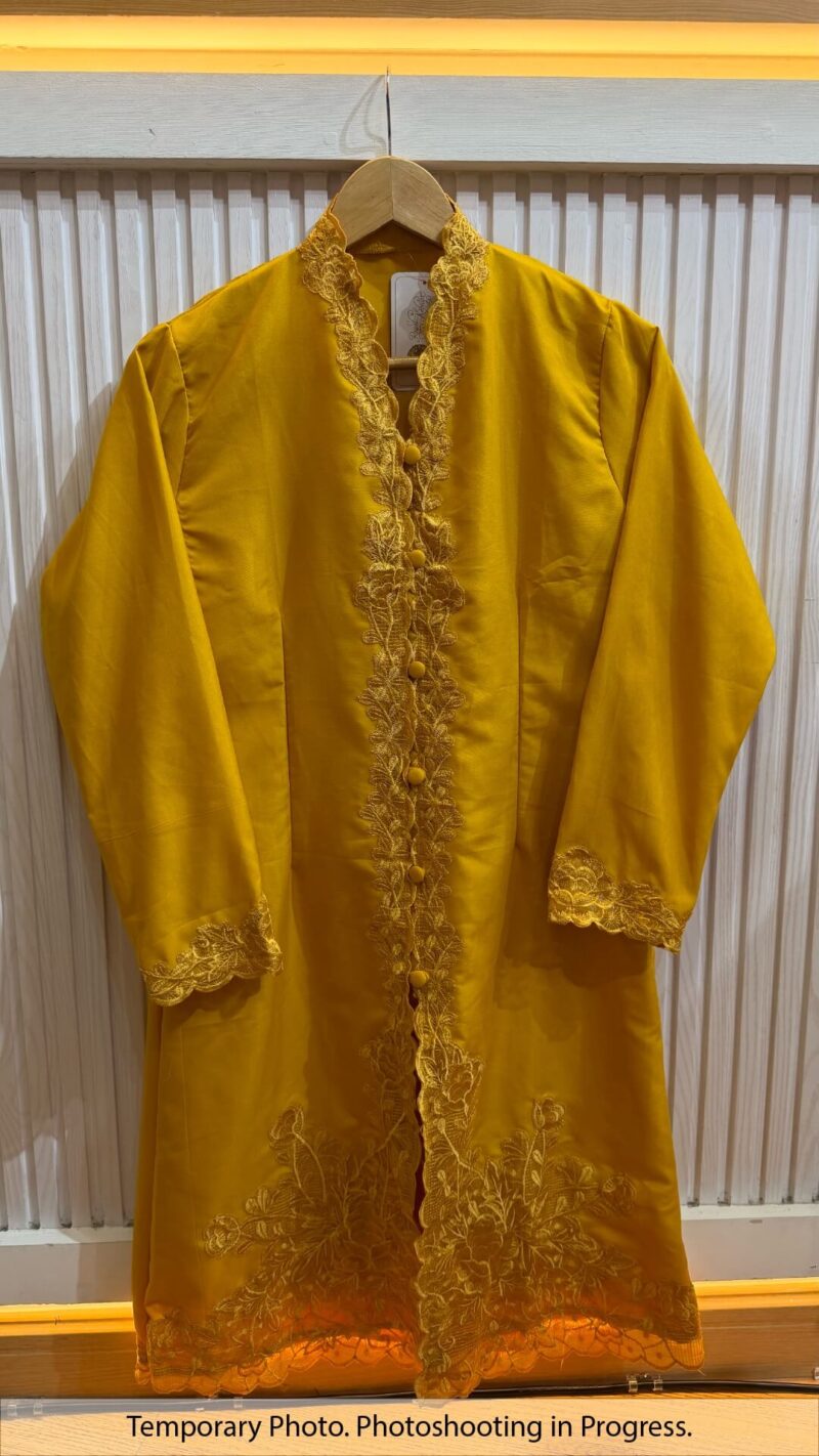 Liliana Kebaya in Amber Flame