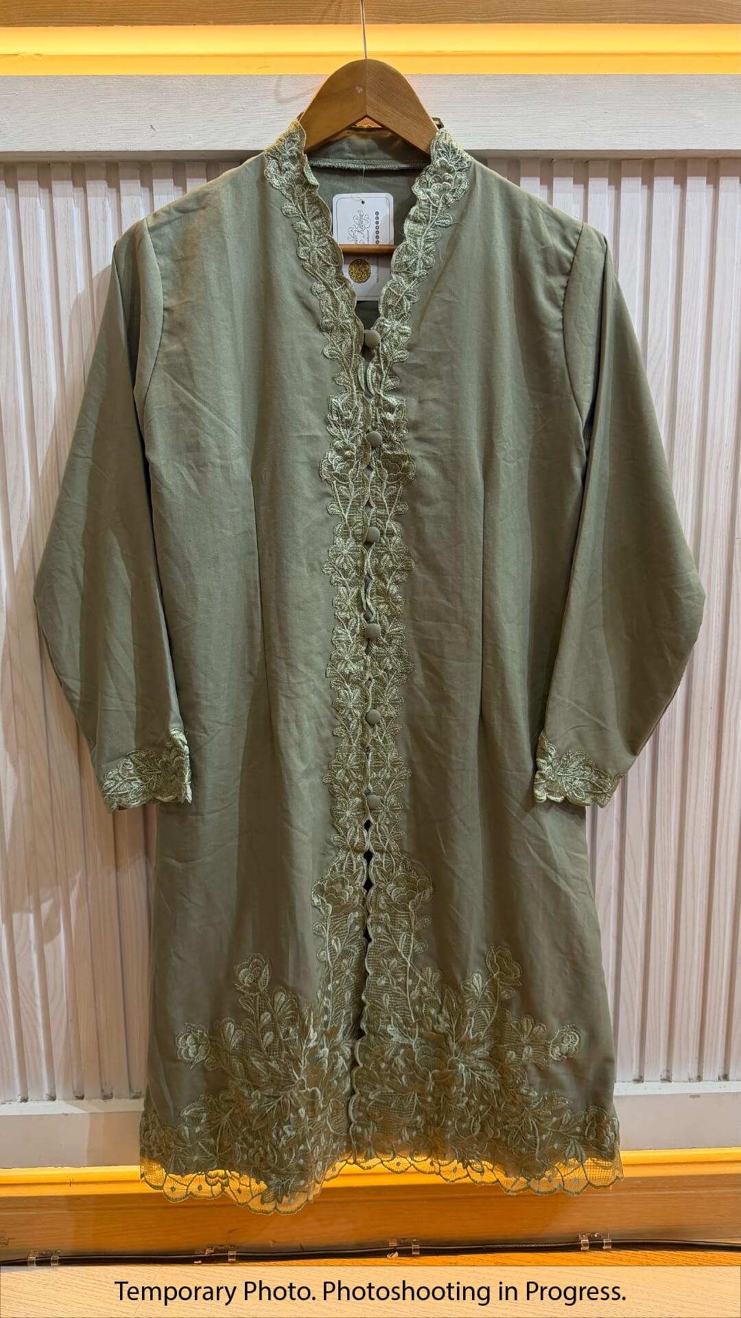 Liliana Kebaya in Dusty Olive