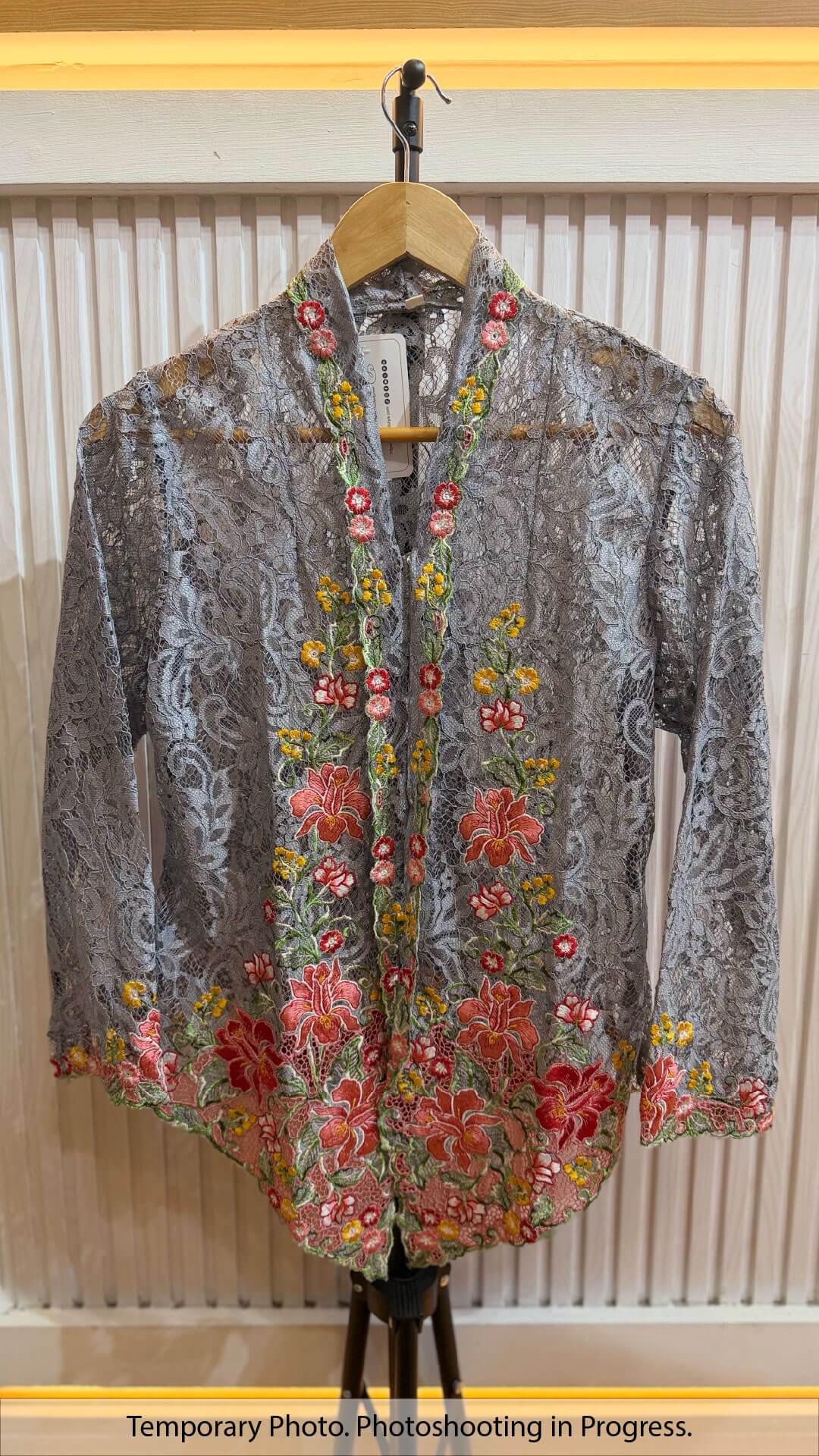 Ainu Nyonya Kebaya Lace in Pale Slate and Salmon