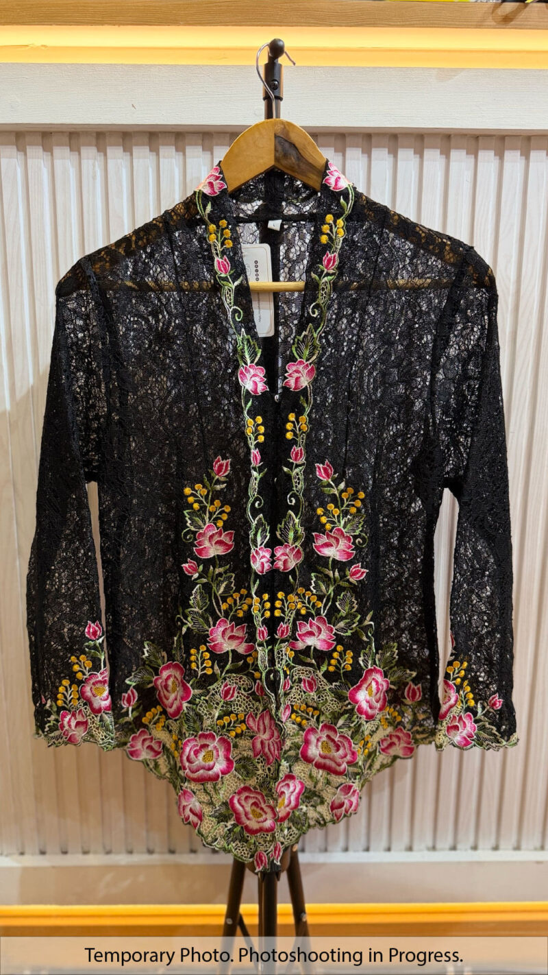 Aleena Nyonya Kebaya Lace in Onyx and Hot Rose