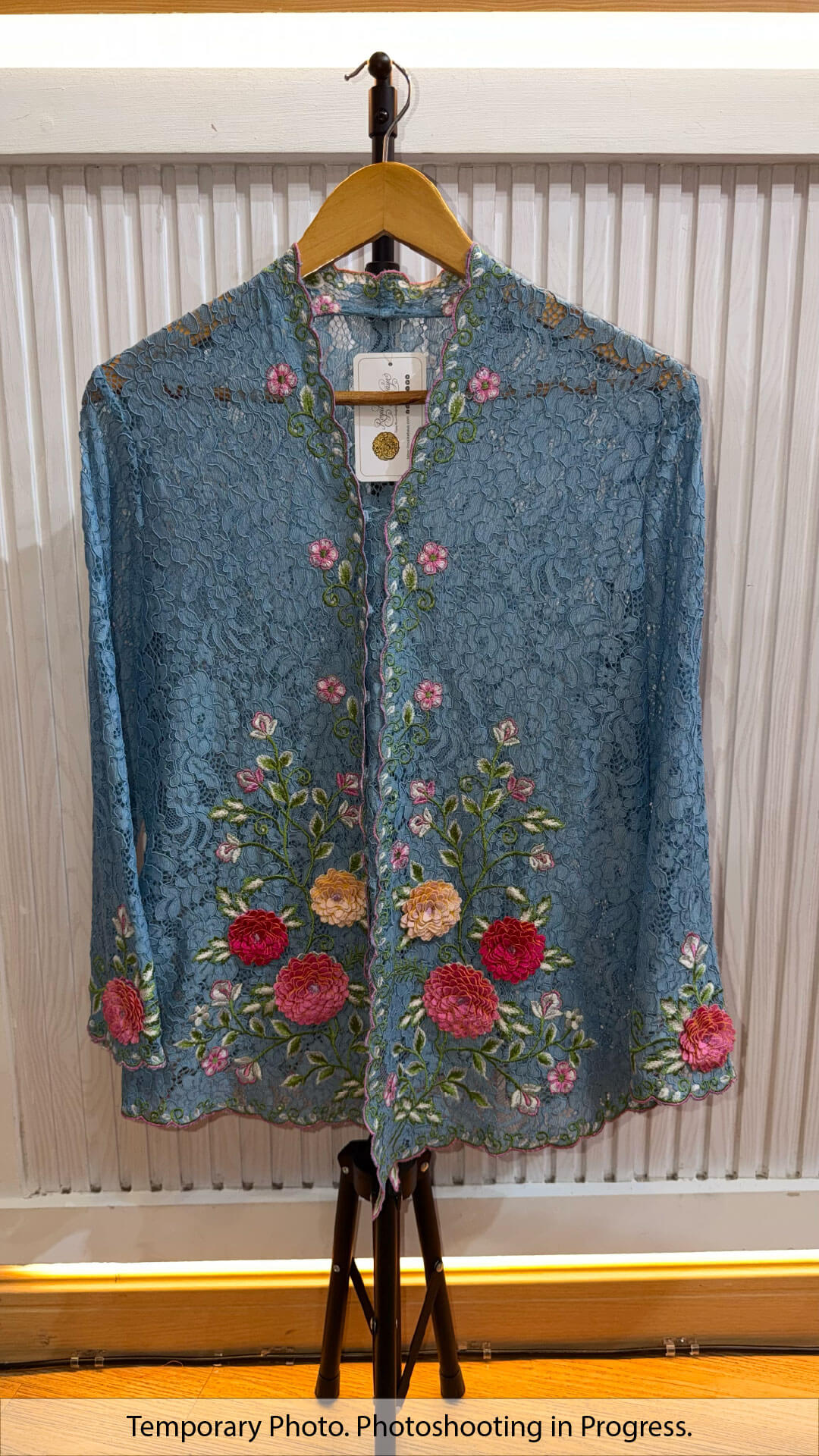 Elvedina Nyonya Kebaya in Blue Bell and Forest Moss