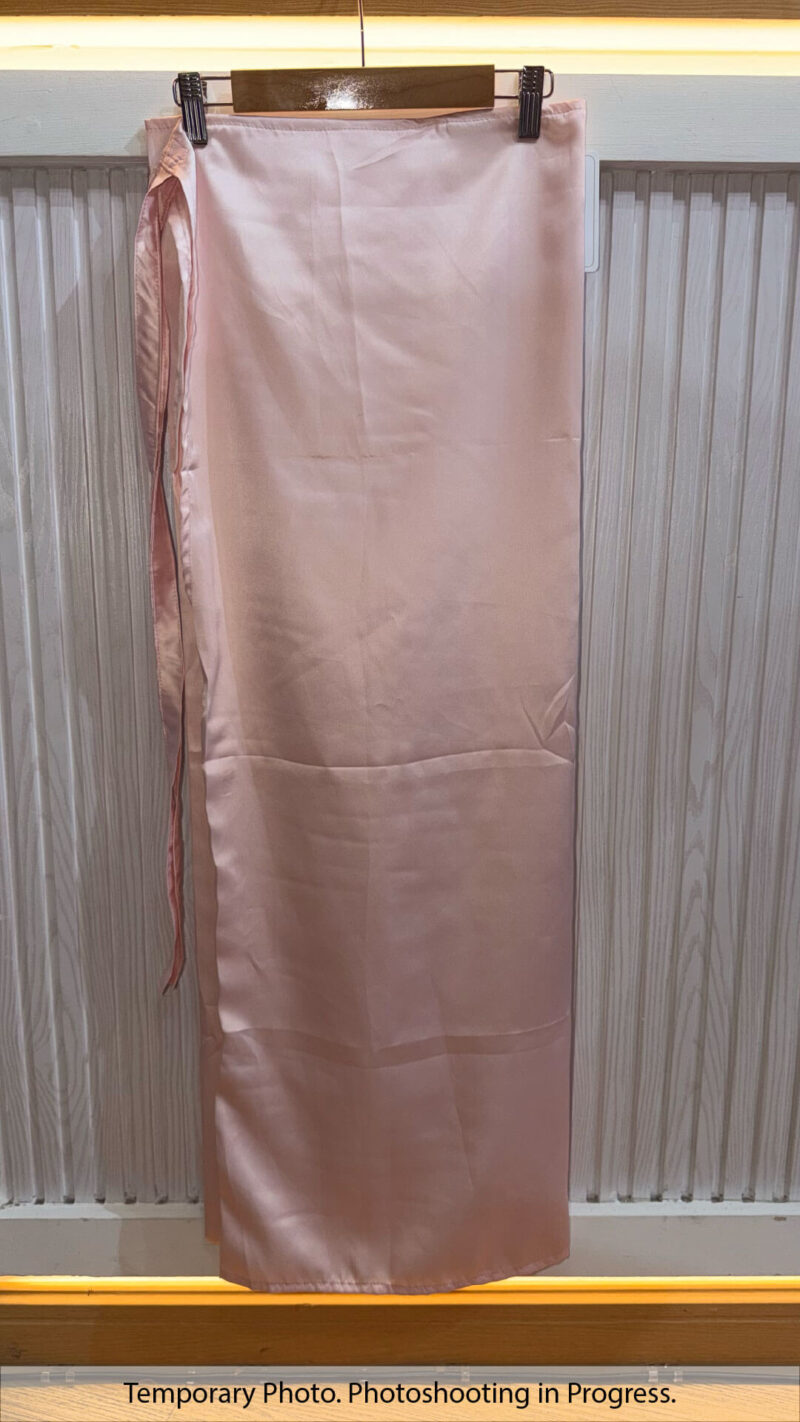Hisana Fixed-Base Wrap Skirt in Misty Rose