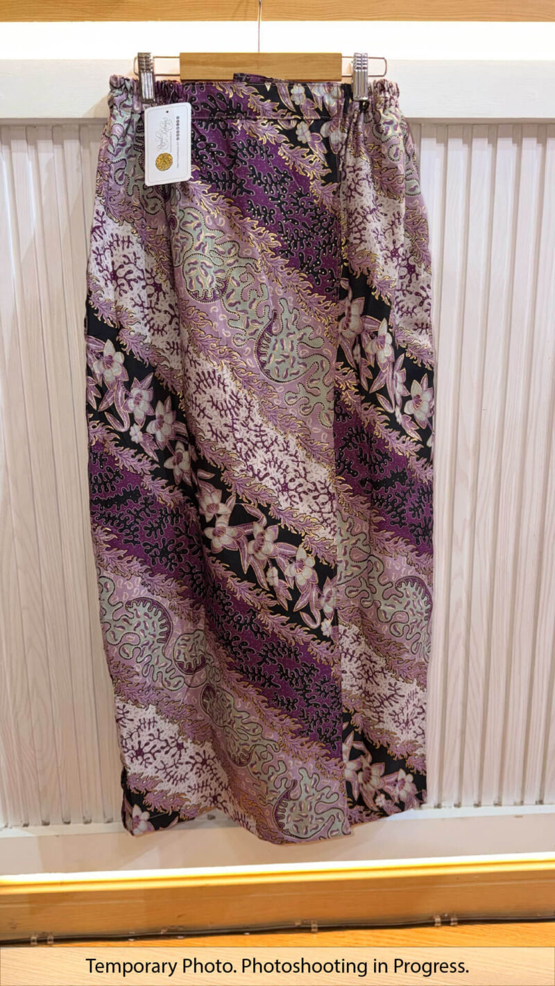 Tasnim Easy Wear Tube Skirt in Blackberry Cream and Dusty Mauve