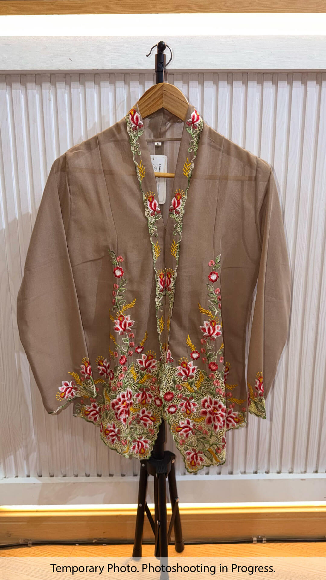 Amber Nyonya Kebaya in Pale Oak
