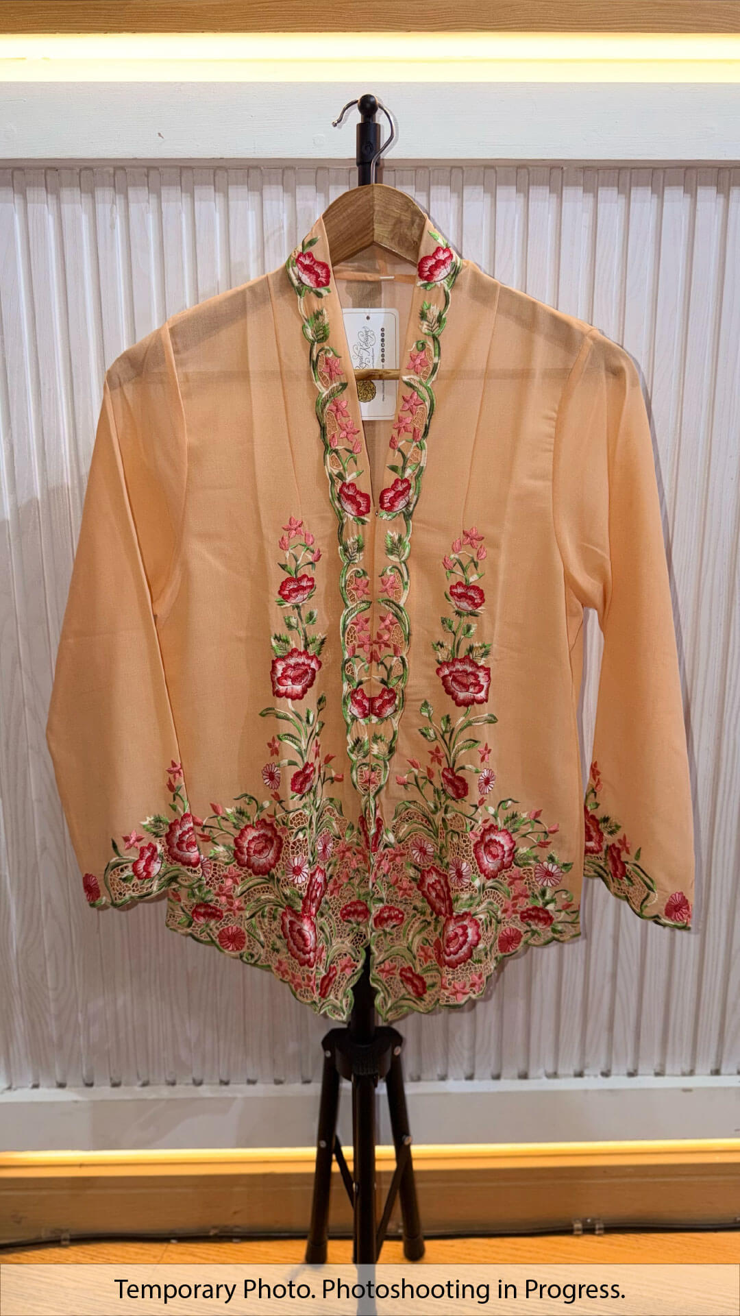 Cinta Nyonya Kebaya in Peach Cream