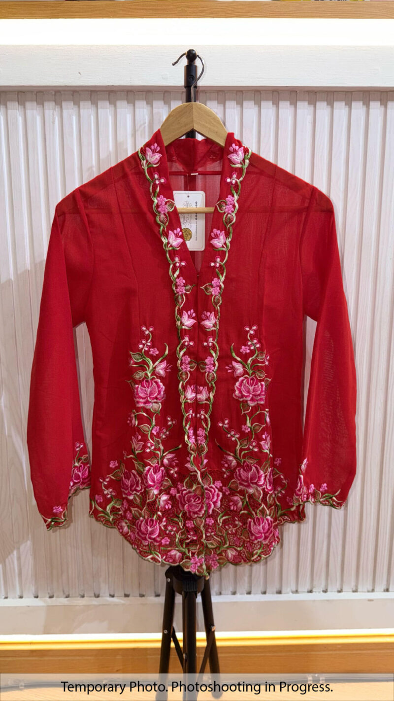 Daisy Nyonya Kebaya in Brick Red