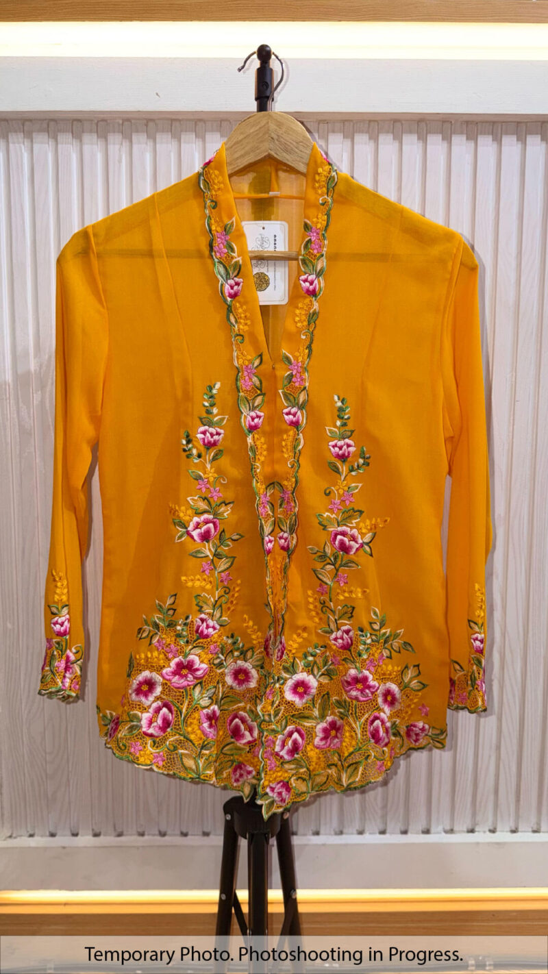 Lisa Nyonya Kebaya in Dark Orange