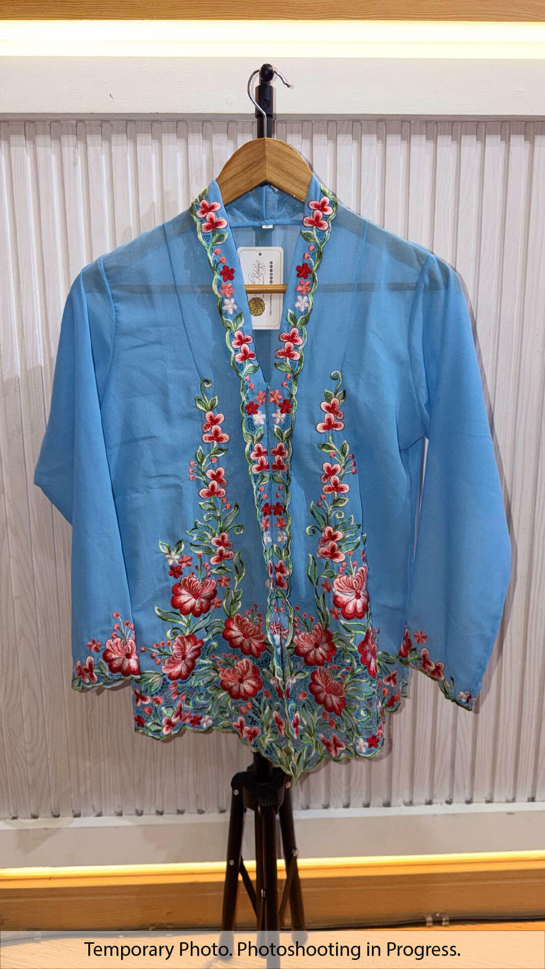 Naira Nyonya Kebaya in Cool Sky