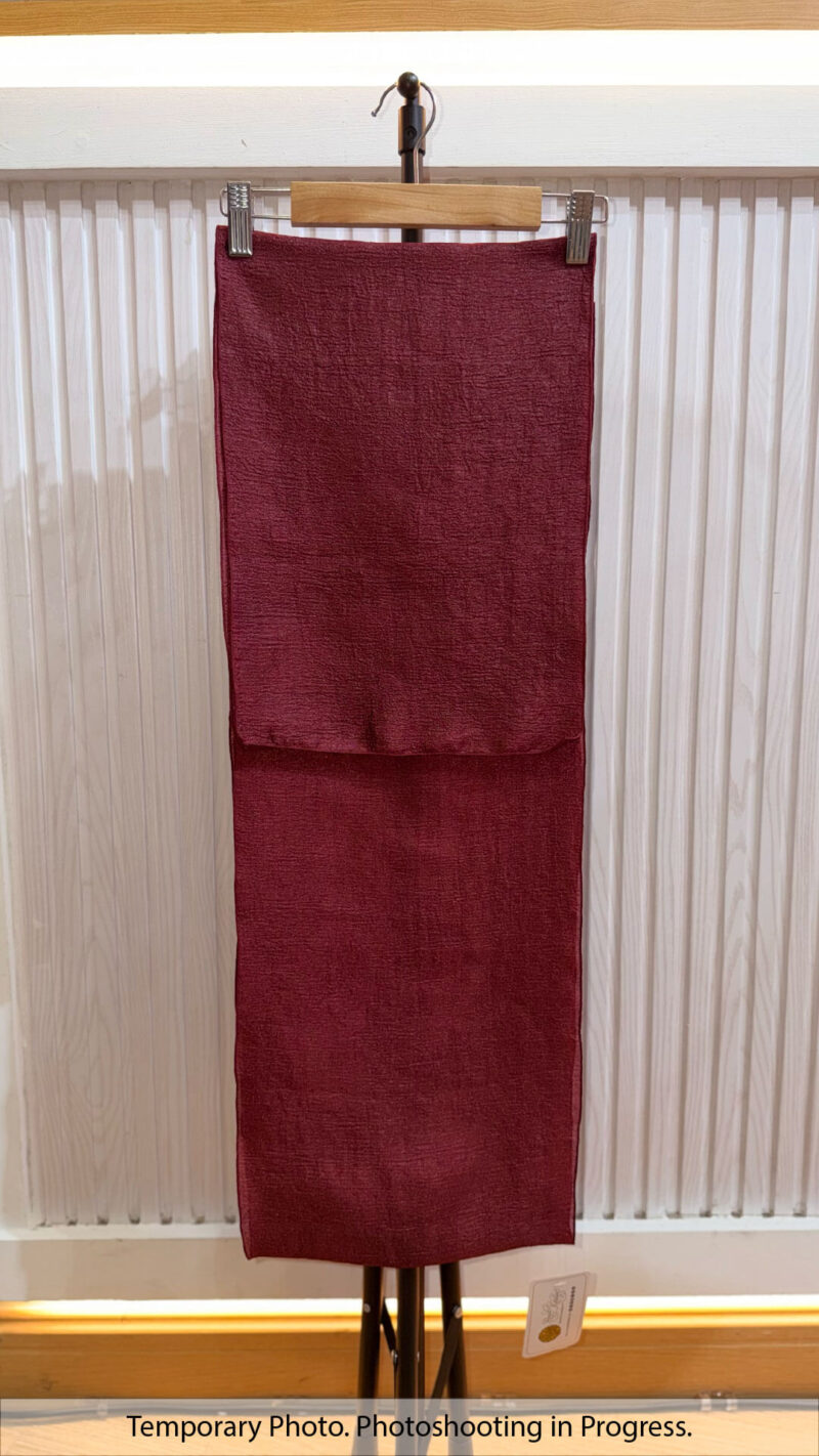Aishah Textured Plain Shawl in Night Bordeaur