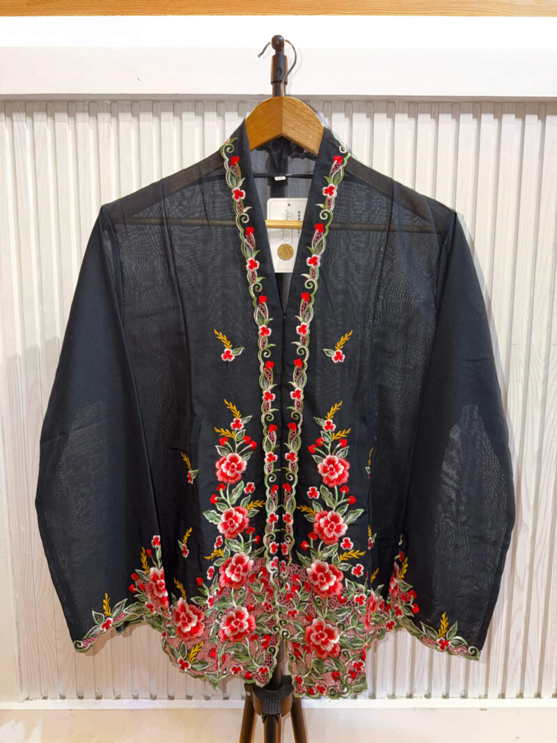 A007 Nyonya Kebaya in Carbon Black and Deep Crimson