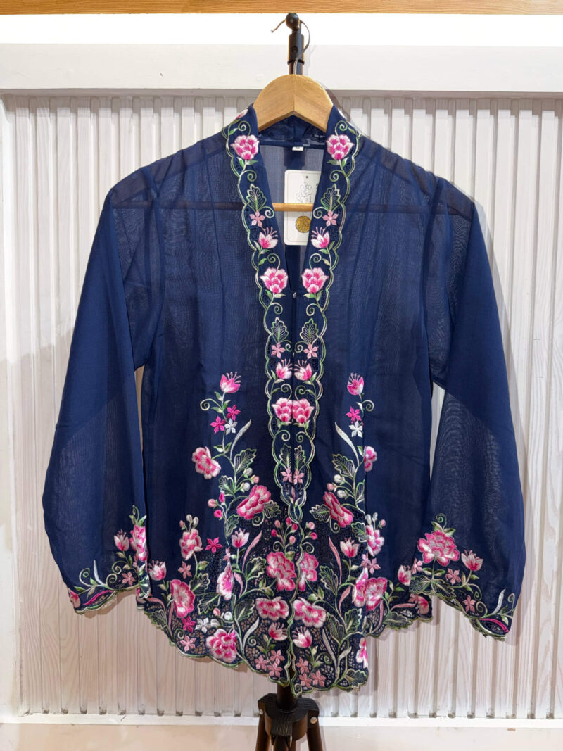 A017 Nyonya Kebaya in Space Indigo and Cotton Candy