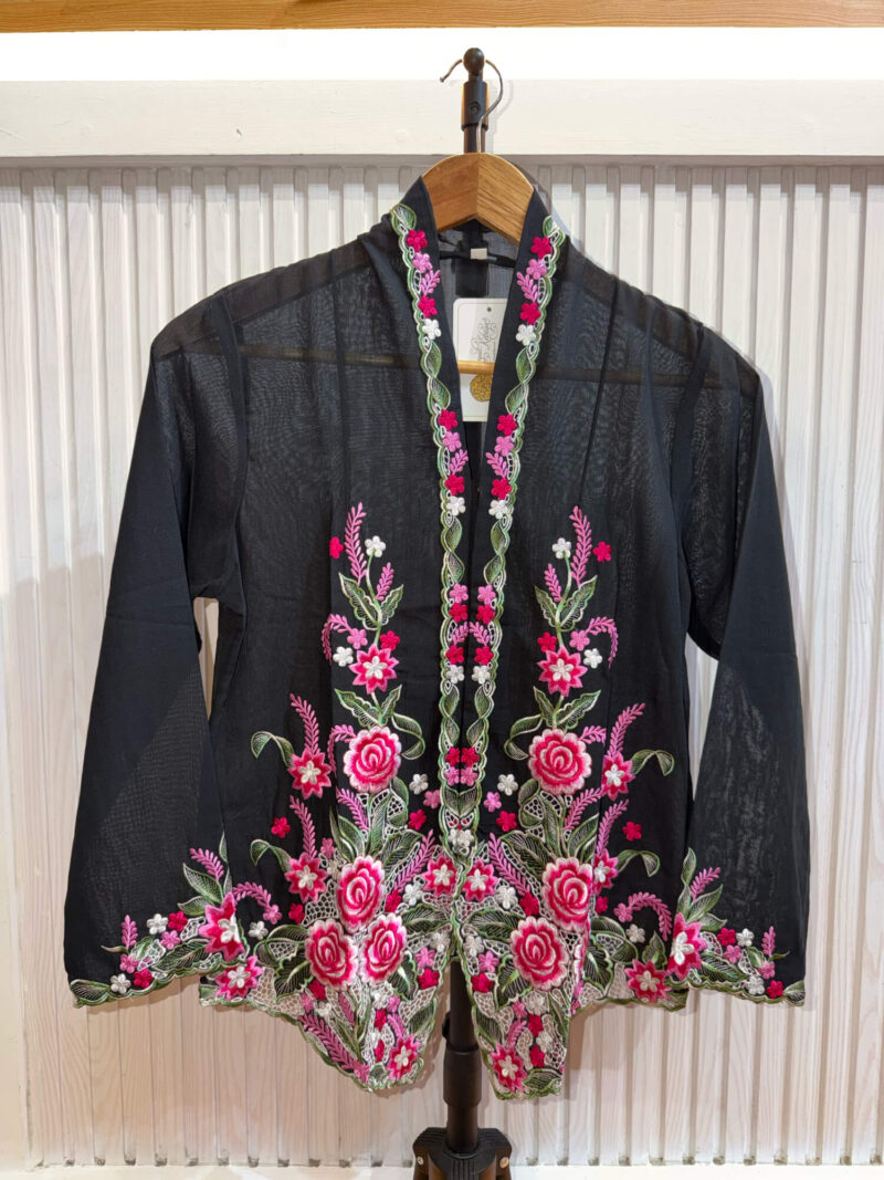 A020 Nyonya Kebaya in Carbon Black and Cherry Rose