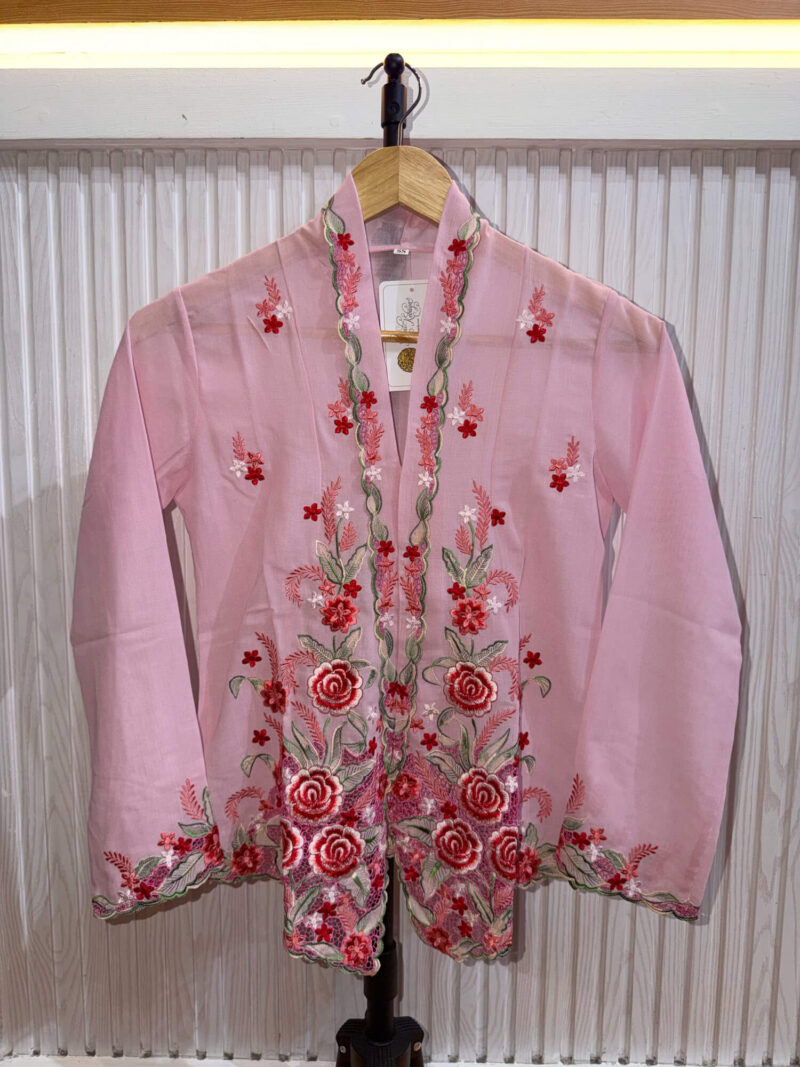 A042 Nyonya Kebaya in Lavender Blush and Salmon